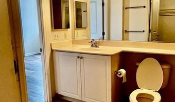 851 N GLEBE Rd N 1113, Arlington, VA 22203