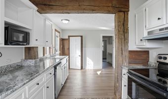 3342 Dumont Lake Dr, Allegan, MI 49010