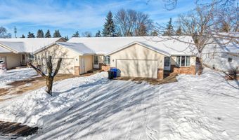 1424 W WEILAND Ln, Appleton, WI 54914