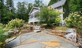 209 Patriots Dr, Asheville, NC 28805