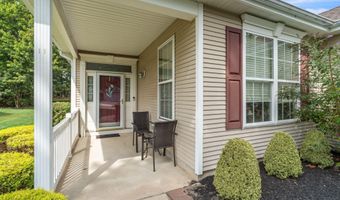 8 Whitecaps Ter, Barnegat, NJ 08005