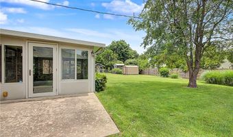 1708 Lawrence St, Bentonville, AR 72712