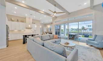 615 R MIRABAY Blvd, Apollo Beach, FL 33572