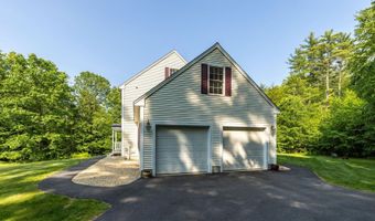 23 Stone Farm Rd, Barrington, NH 03825