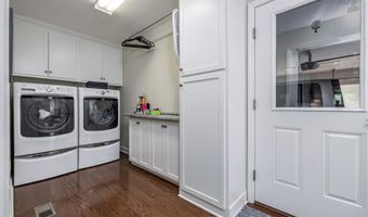 1 Escondite Ln, Hot Springs, AR 71909