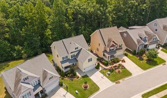 2712 Lake Waccamaw Trl, Apex, NC 27502