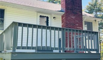 50 Isle Of Capri Rd, Coventry, RI 02816