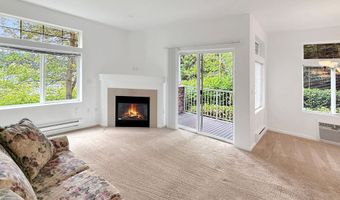14735 SW BEARD Rd 102, Beaverton, OR 97007