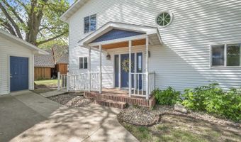 604 Dam Rd, Arnolds Park, IA 51331