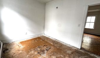 127 Dewey St, Bennington, VT 05201