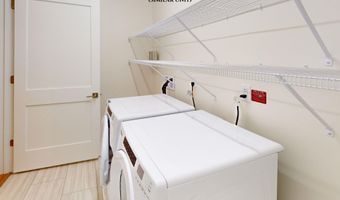 1 Longview Dr 205, Atkinson, NH 03811