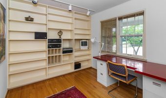 2859 Renfrew St, Ann Arbor, MI 48105