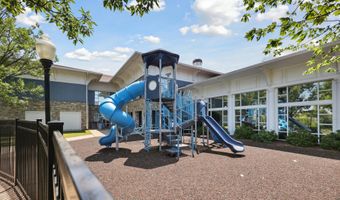 44192 MOSSY BROOK Sq, Ashburn, VA 20147