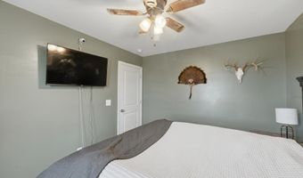208 Pointer Dr, Albertville, AL 35950