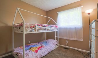 7834 Burr Oak Ct, Indianapolis, IN 46217