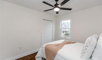 126 Columbia Ave, Cranston, RI 02905