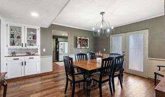 907 BROADMOOR St, Amarillo, TX 79106