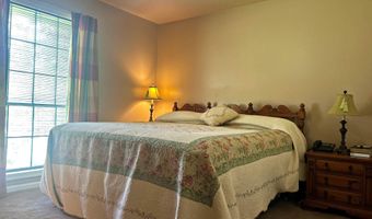 2709 Lynwood Dr, Arkadelphia, AR 71923