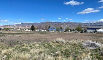 911 Custer St, Challis, ID 83226