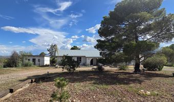 81 Maricopa Dr, Bisbee, AZ 85603
