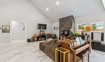 7401 NW 30th Ter, Bethany, OK 73008