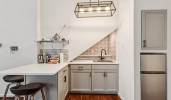3937 TERRACE St, Philadelphia, PA 19128
