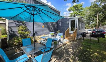 107 Redwood Dr, Barnegat, NJ 08005