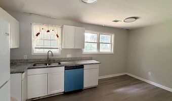 1605 Clinton St, Barnwell, SC 29812
