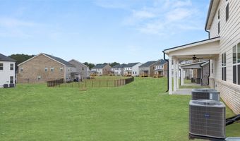 1813 QUAKER St, Hampton, GA 30228