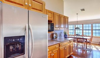 585 Seaside Dr, Jamestown, RI 02835