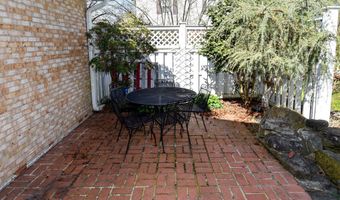 9309 REEF Ct, Alexandria, VA 22309