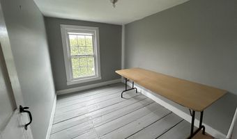 221 S Main St, Cambridge, VT 05444