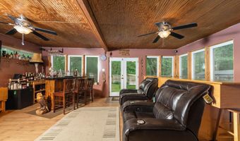 481 3RD St, Atco, NJ 08004