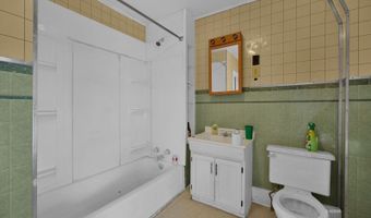 253 W Union St, Athens, OH 45701