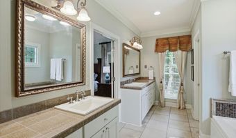 306 Remington Dr, Brandon, MS 39042