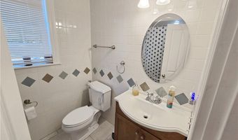 10 Sunapee Ct, Coventry, RI 02816