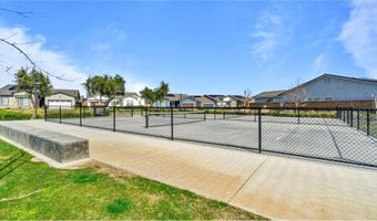 1819 Pacific Rd S, Madera, CA 93636