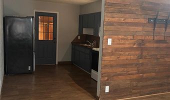 805 W Judy Ave, Altus, OK 73521