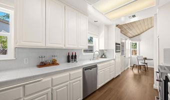806 Victoria Dr, Arcadia, CA 91007