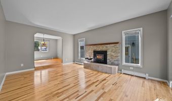 12950 Summer Cir, Anchorage, AK 99516