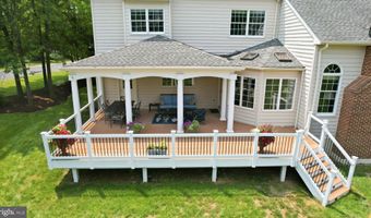 19704 STANFORD HALL Pl, Ashburn, VA 20147