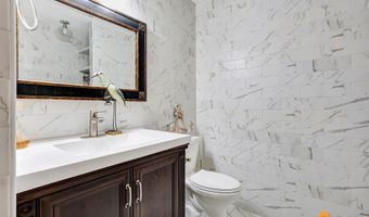 1823 Beaver Pl, Anchorage, AK 99504