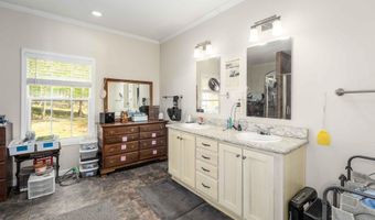 2441 TISDALE Rd, Barboursville, VA 22923