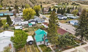135 S Montana Ave, Absarokee, MT 59001