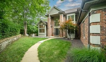 639 Wood Fern Dr, Ballwin, MO 63021
