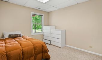 1196 Edgewater Ln, Antioch, IL 60002