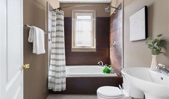 679 Lawton St SW, Atlanta, GA 30310