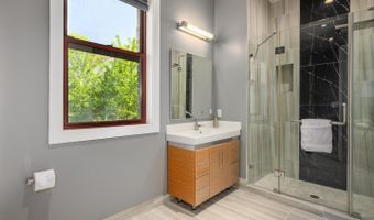 10405 BOSWELL Ln, Potomac, MD 20854