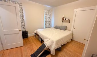 284 French St, Bangor, ME 04401