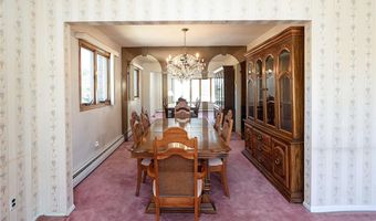 49 Lee Ave, Albertson, NY 11507